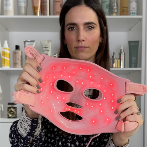 LED Face Mask: The Future of At-Home Skincare