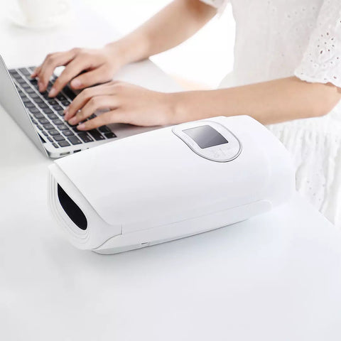 Graphene mouse hand massage artifact